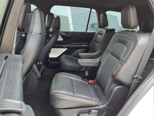 2025 Lincoln Aviator Black Label