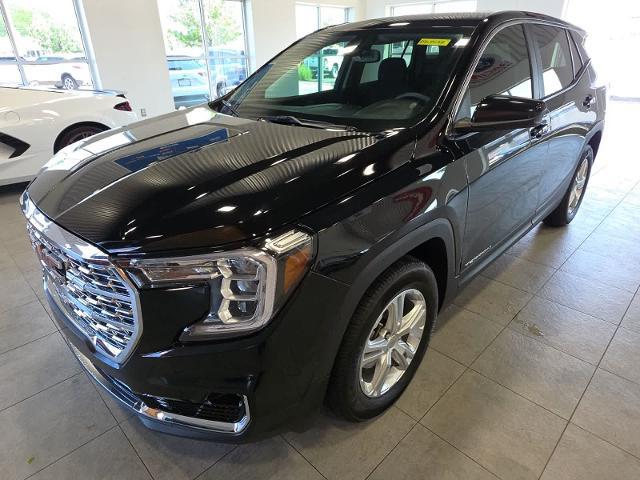 2024 GMC Terrain FWD SLE for sale in Sterling Heights, MI
