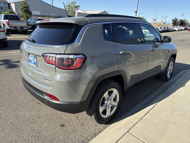 2024 Jeep Compass Latitude 4x4