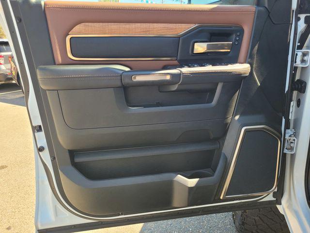 2023 Ram 2500 Limited Longhorn Crew Cab 4x4 6'4" Box