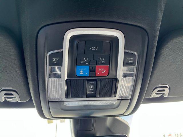 2025 Ram 1500 Laramie Crew Cab 4x4 57 Box