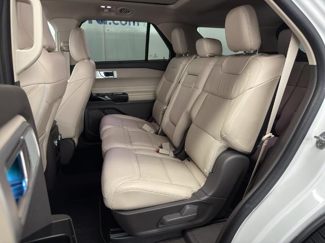 2021 Ford Explorer Platinum
