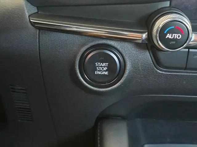 2023 Mazda Mazda3 2.5 S Premium