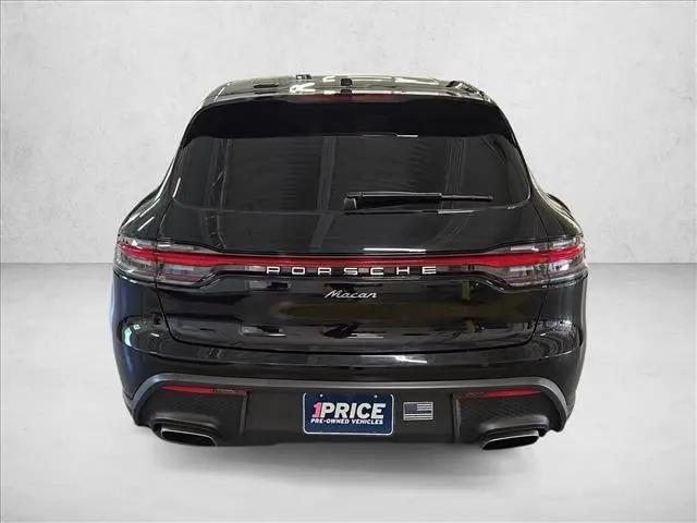 2025 Porsche Macan Macan