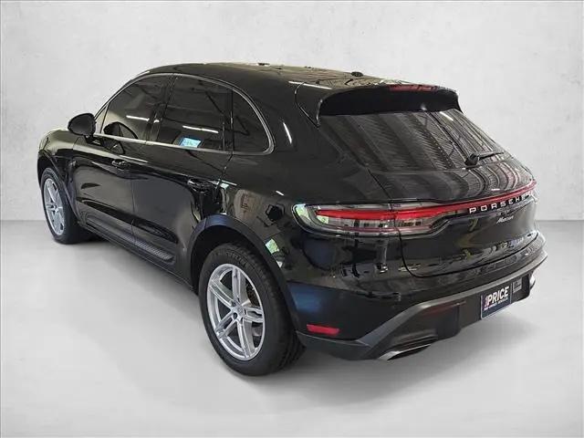 2025 Porsche Macan Macan