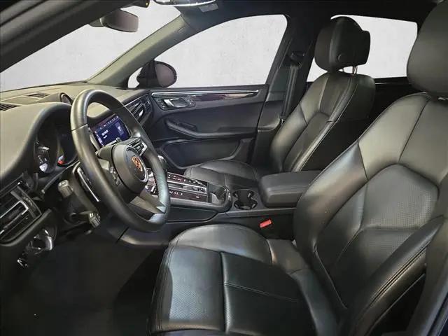 2025 Porsche Macan Macan