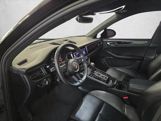 2025 Porsche Macan Macan