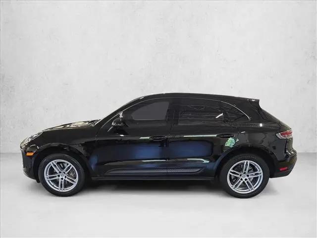 2025 Porsche Macan Macan