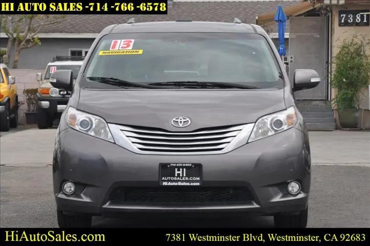 2013 Toyota Sienna XLE 7 Passenger