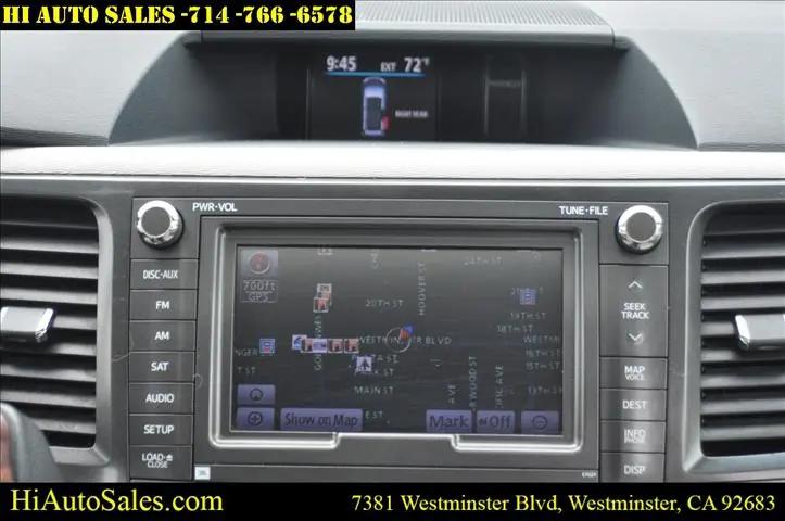 2013 Toyota Sienna XLE 7 Passenger