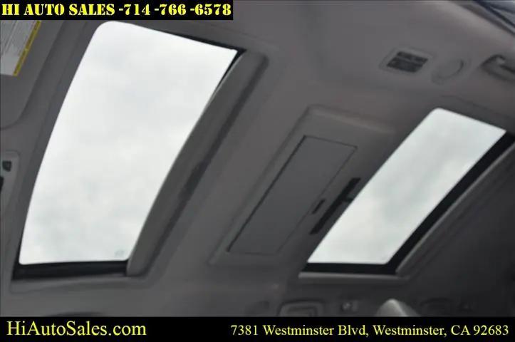 2013 Toyota Sienna XLE 7 Passenger