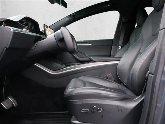 2023 Tesla Model X Plaid Tri Motor All-Wheel Drive
