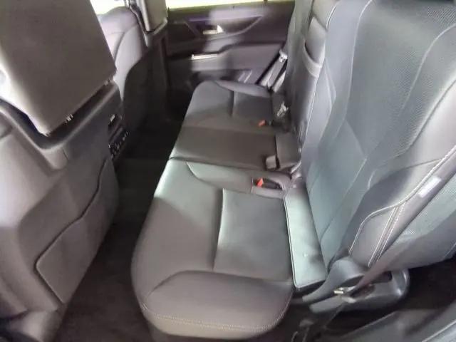 2024 Lexus LX Luxury