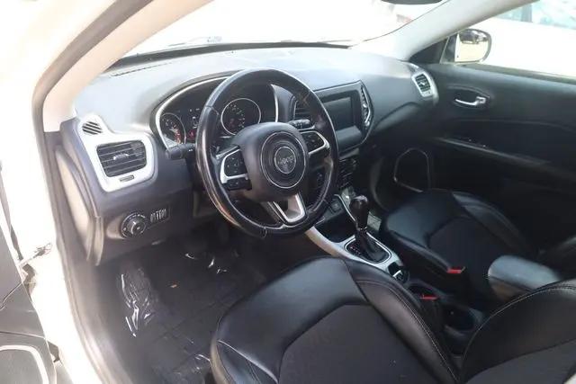 2020 Jeep Compass Latitude FWD