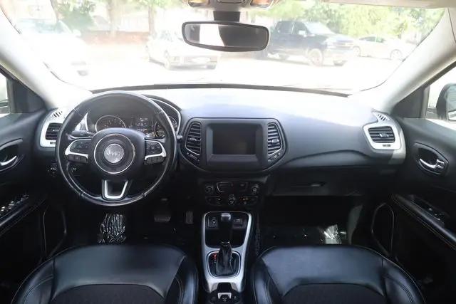 2020 Jeep Compass Latitude FWD
