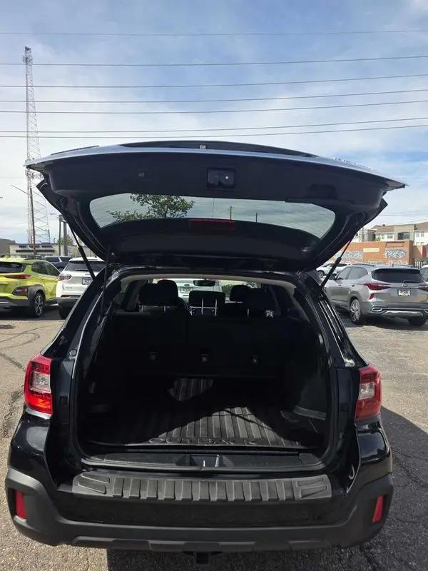 2018 Subaru Outback 2.5i Premium