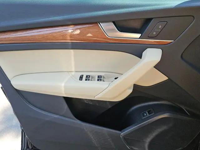 2021 Audi Q5 Premium 45 TFSI quattro S tronic