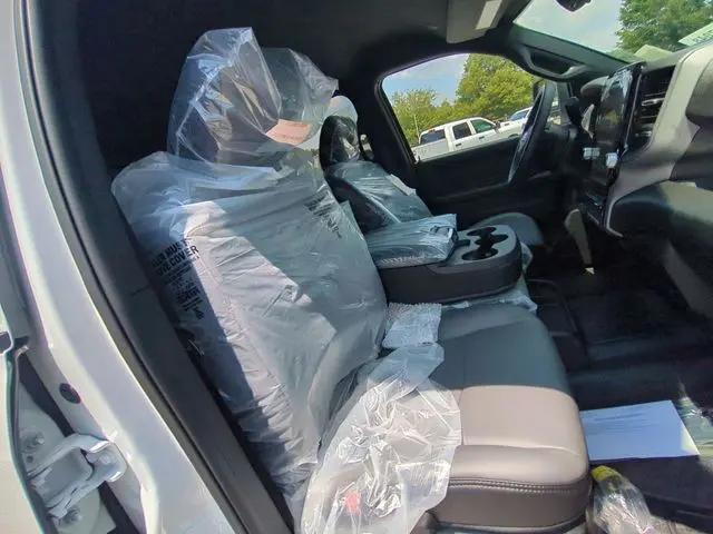 2026 Ram 5500 Tradesman/Big Horn