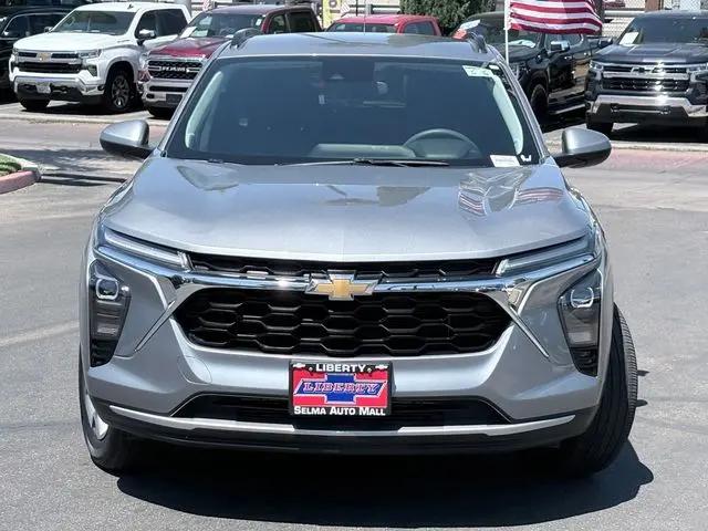 2025 Chevrolet Trax FWD LT