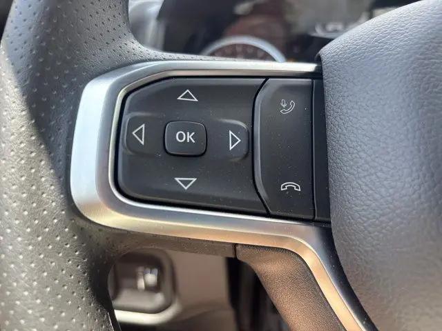 2026 Ram 1500 Express Crew Cab 4x4 57 Box