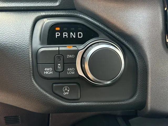 2026 Ram 1500 Express Crew Cab 4x4 57 Box
