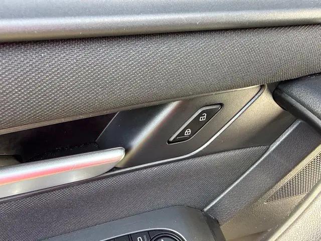 2025 Mazda X-90 3.3 Turbo Select Package