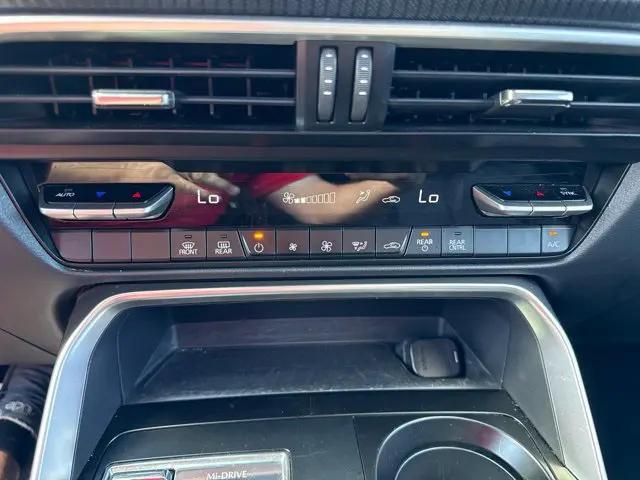 2025 Mazda X-90 3.3 Turbo Select Package