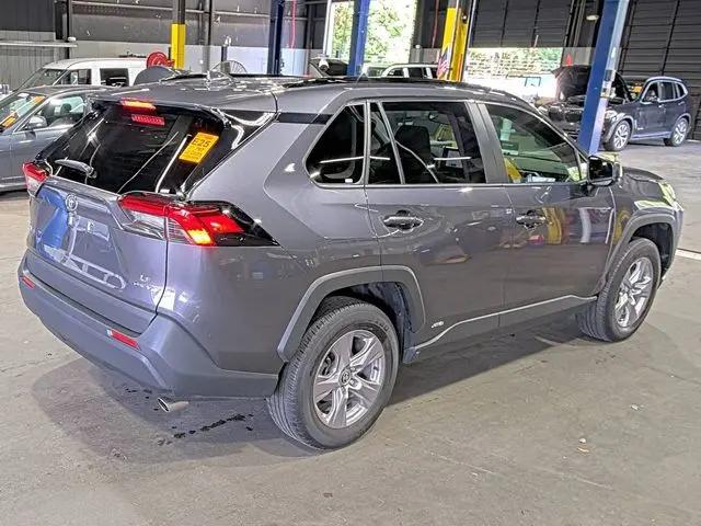 2025 Toyota RAV4 Hybrid LE