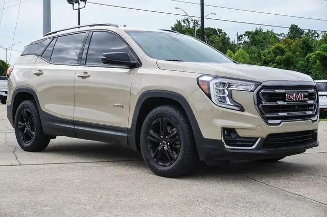2022 GMC Terrain AT4