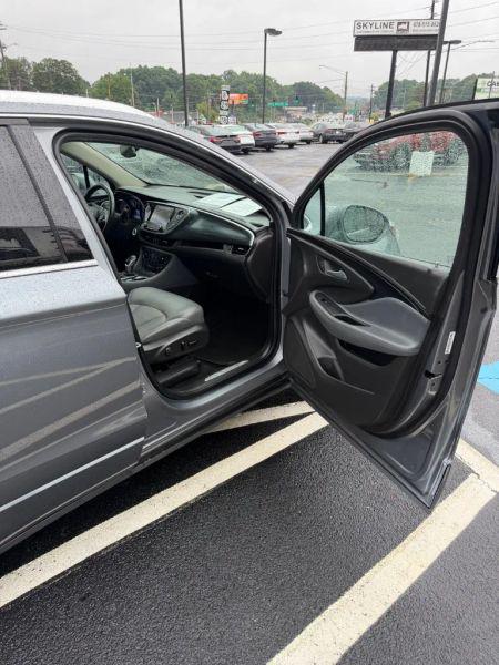 2020 Buick Envision FWD Essence