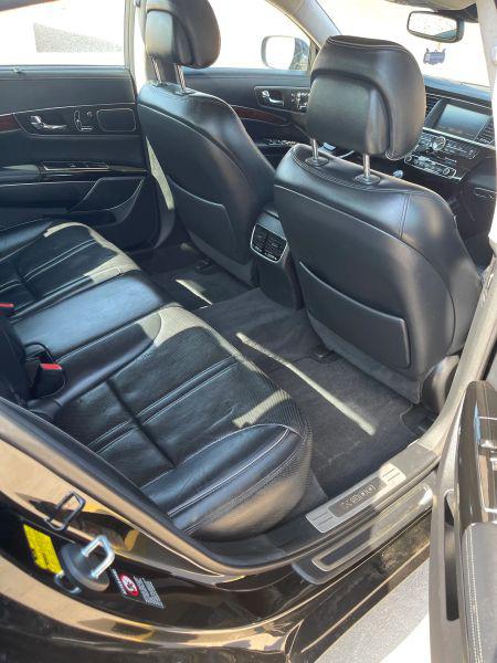 2015 Kia K900 Luxury