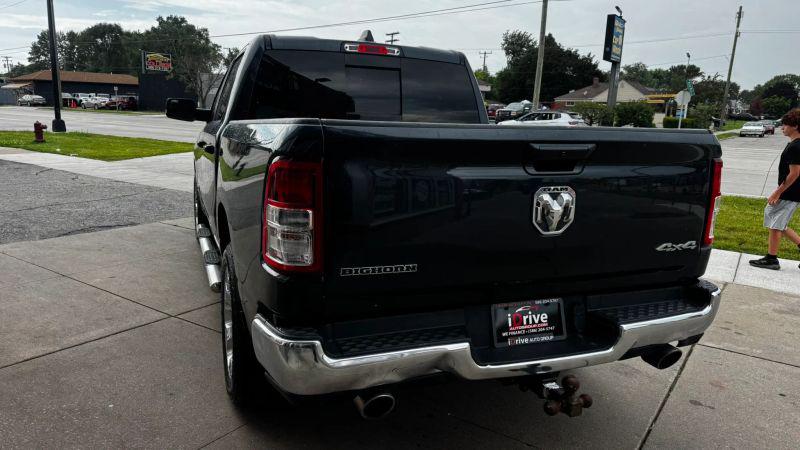 2021 Ram 1500 Big Horn Crew Cab 4x4 57 Box