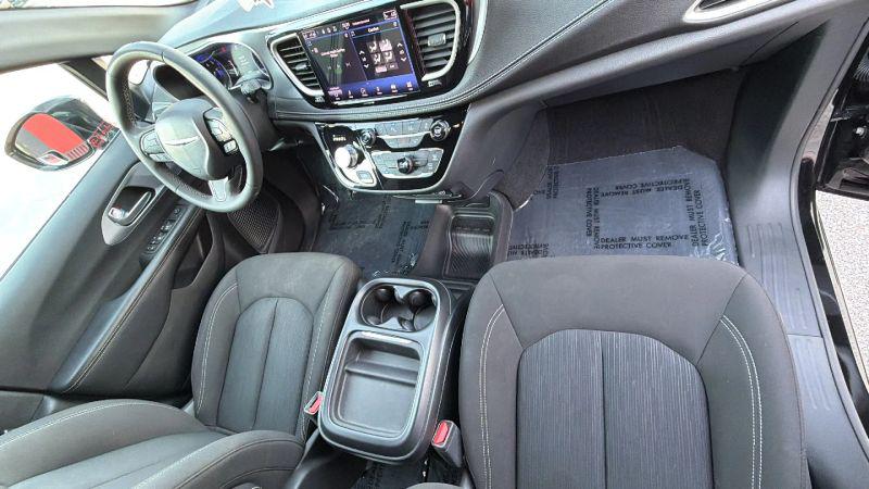 2024 Chrysler Pacifica Touring