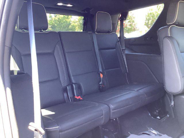 2023 GMC Yukon 4WD SLT