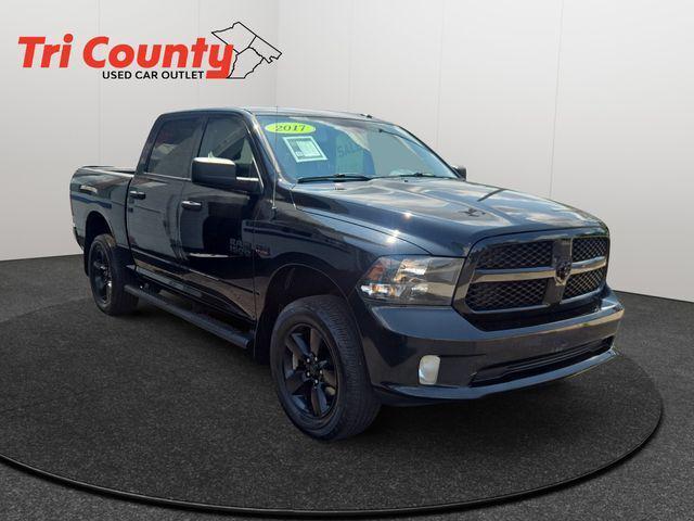 2017 RAM 1500 Express Crew Cab 4x4 57 Box 2017 RAM 1500 Express Crew Cab 4x4 57 Box