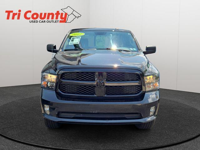 2017 RAM 1500 Express Crew Cab 4x4 57 Box 2017 RAM 1500 Express Crew Cab 4x4 57 Box