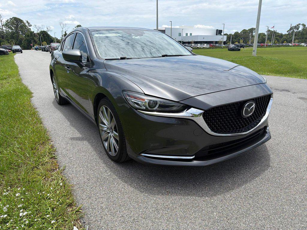 Machine Gray Metallic 2021 Mazda MAZDA6 Sedan Front-Wheel Drive