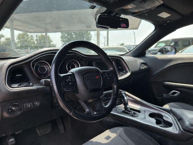 2015 Dodge Challenger SXT