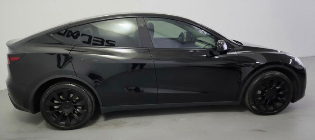 2023 Tesla Model Y 5 PASS/HW4