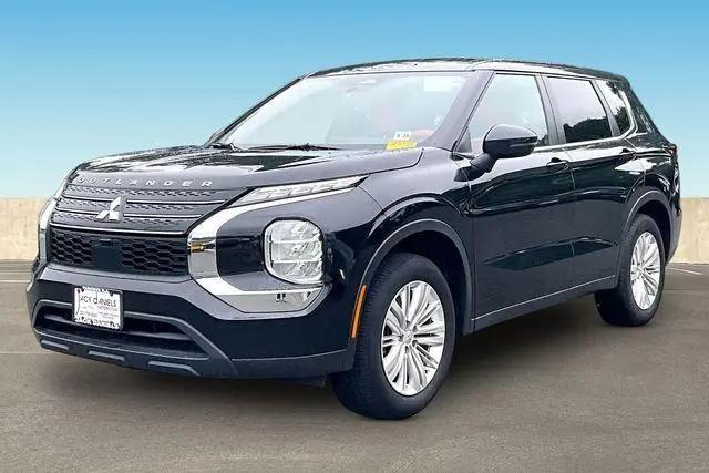 2023 Mitsubishi Outlander ES 2.5 S-AWC for sale in Paramus, NJ
