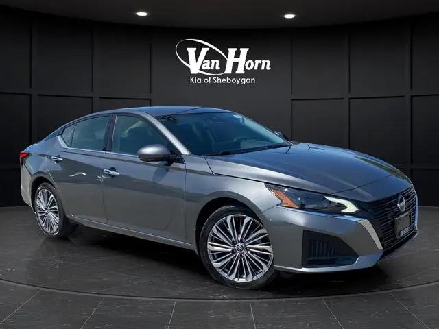 2023 Nissan Altima SL Intelligent AWD for sale in Sheboygan, WI