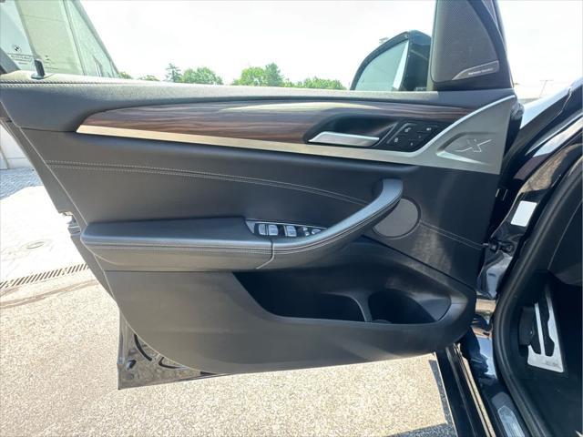 2021 BMW X3 M40i