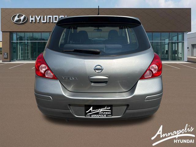 2009 Nissan Versa 1.8S