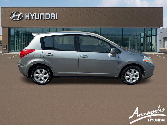 2009 Nissan Versa 1.8S