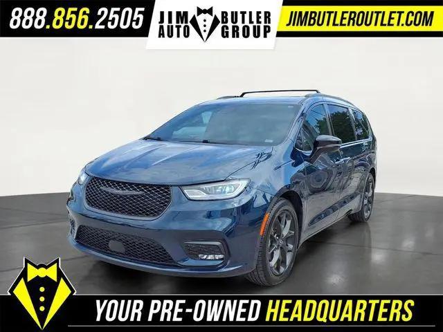 2025 Chrysler Pacifica Limited for sale in Fenton, MO