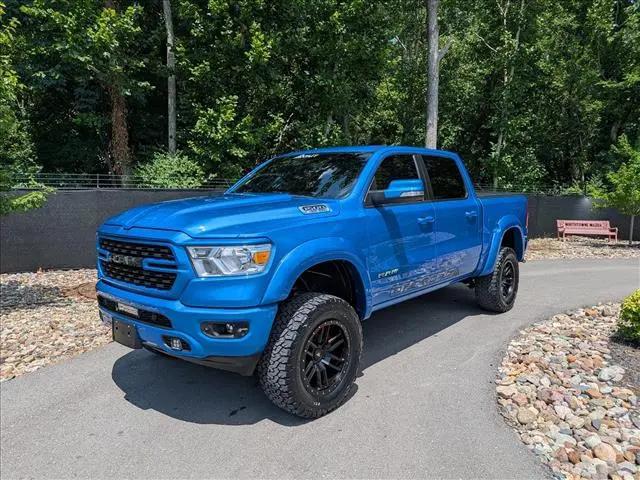 2022 Ram 1500 Big Horn Crew Cab 4x4 5'7" Box for sale in Kansas City, MO