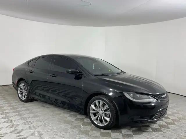 2016 Chrysler 200 S