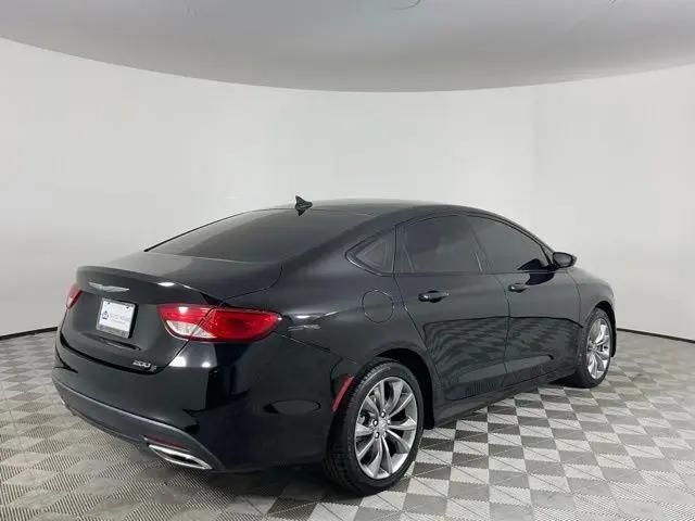 2016 Chrysler 200 S