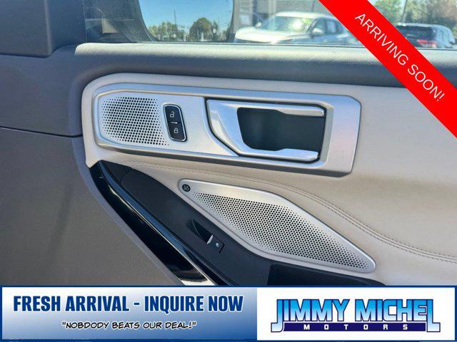 2023 Ford Explorer Platinum