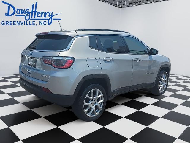 2022 Jeep Compass Latitude Lux 4x4